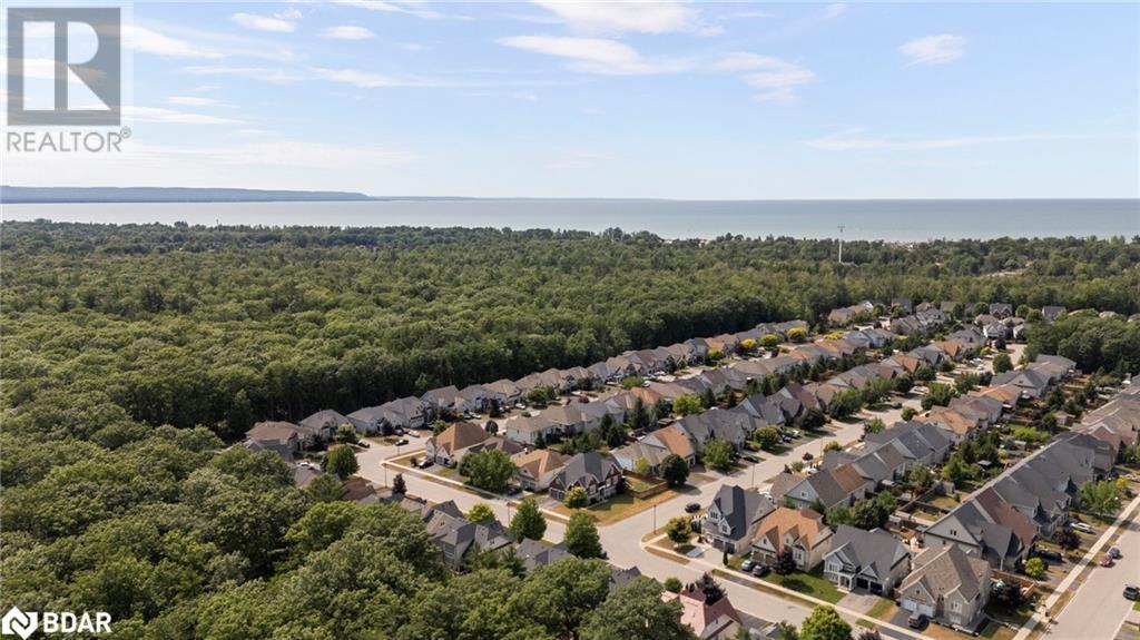 Photo 37 of 105 White Sands Way, Wasaga Beach ON