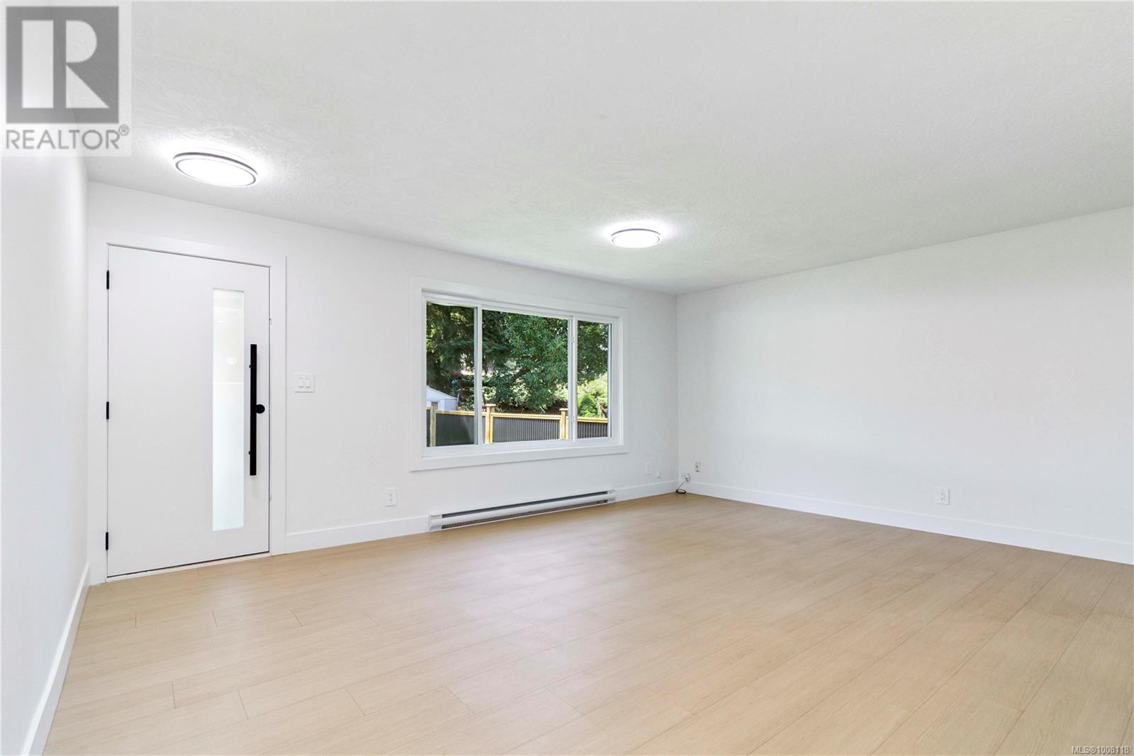 Photo 10 of 964 Loch Glen Pl, Langford BC