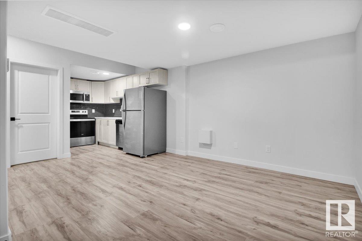Photo 31 of 9480 Colak Ln Sw, Edmonton AB