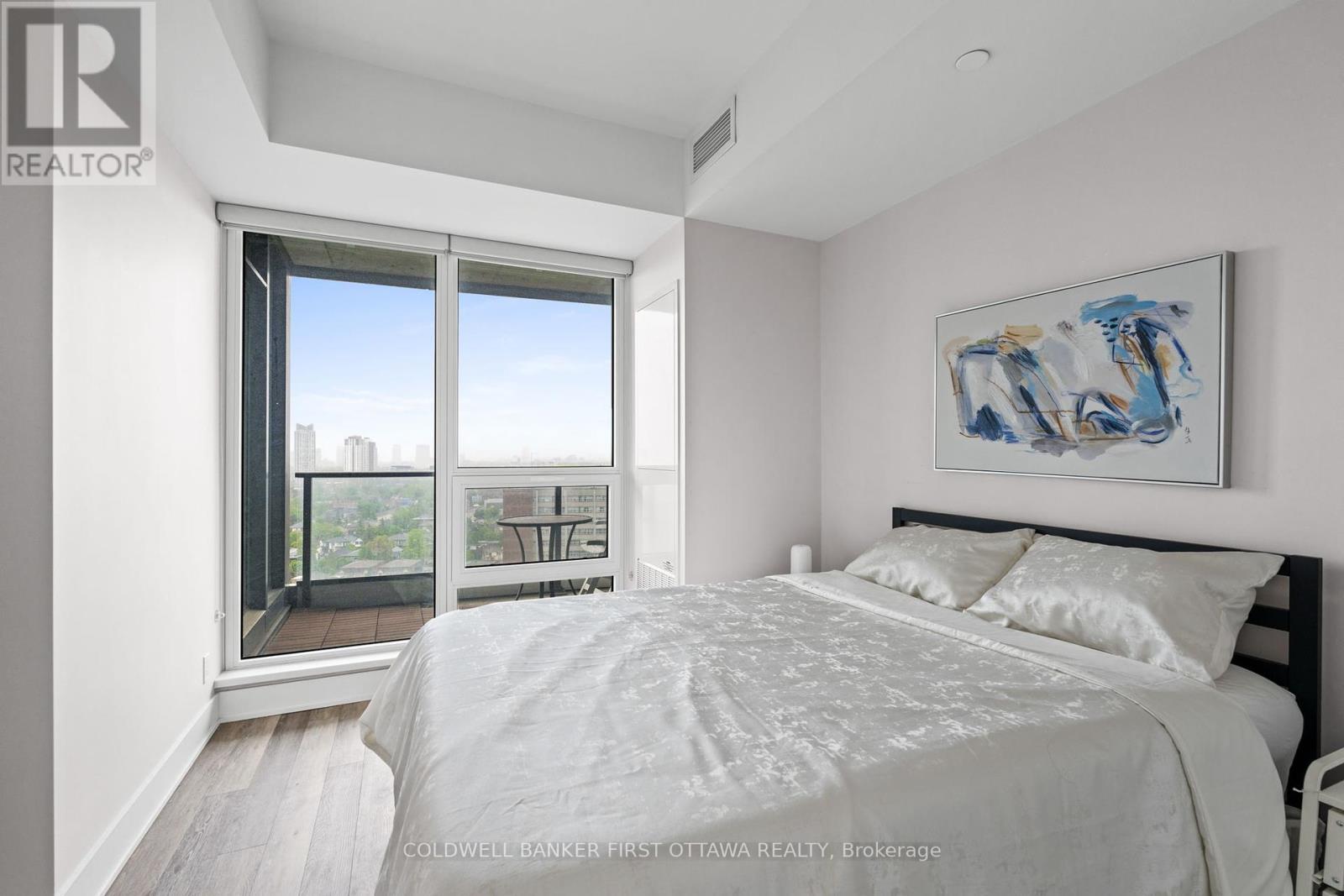 Photo 25 of 1905 485 Richmond Road, Ottawa ON