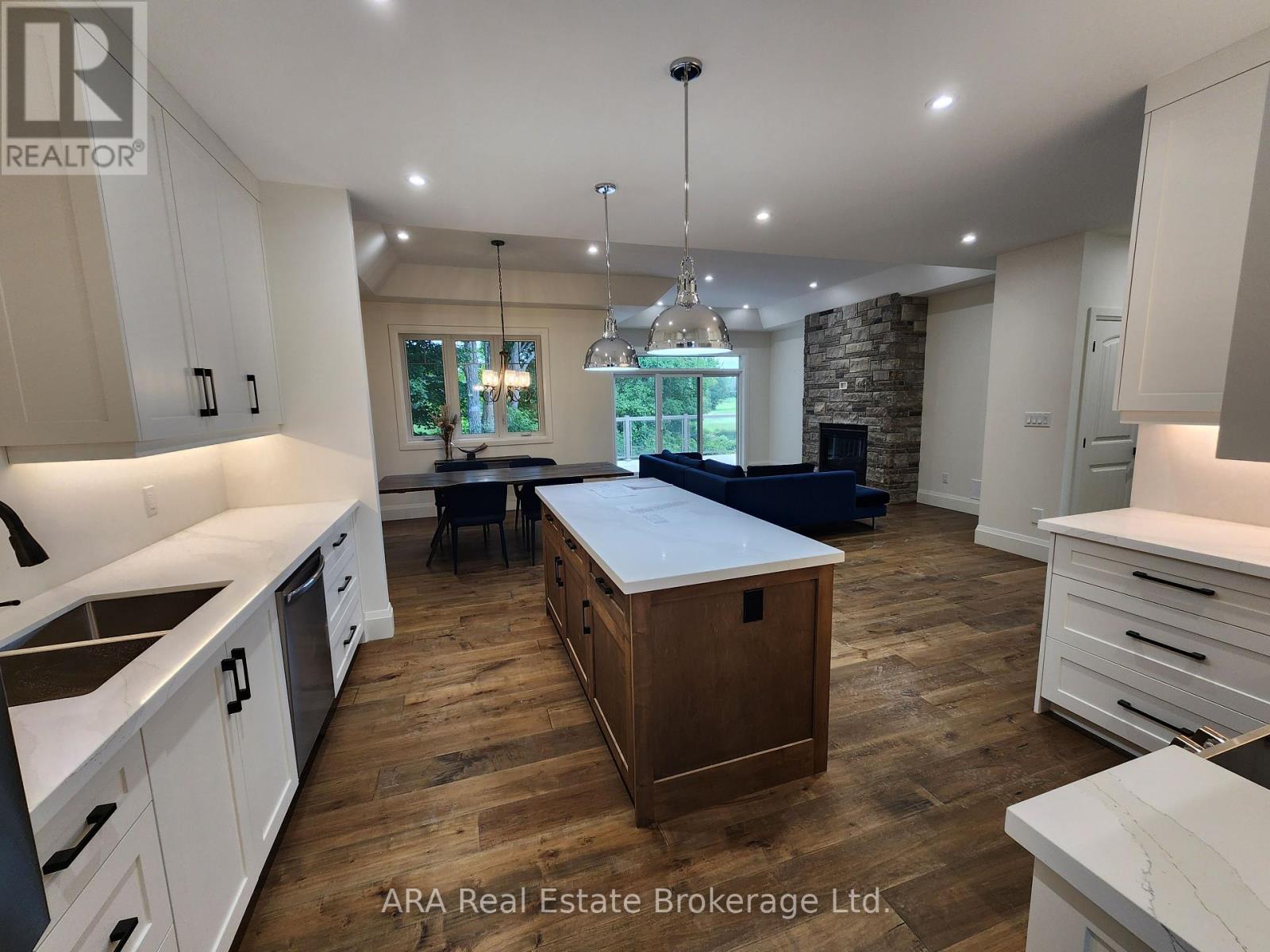 Photo 12 of 30 8 Hilton Lane, Meaford ON