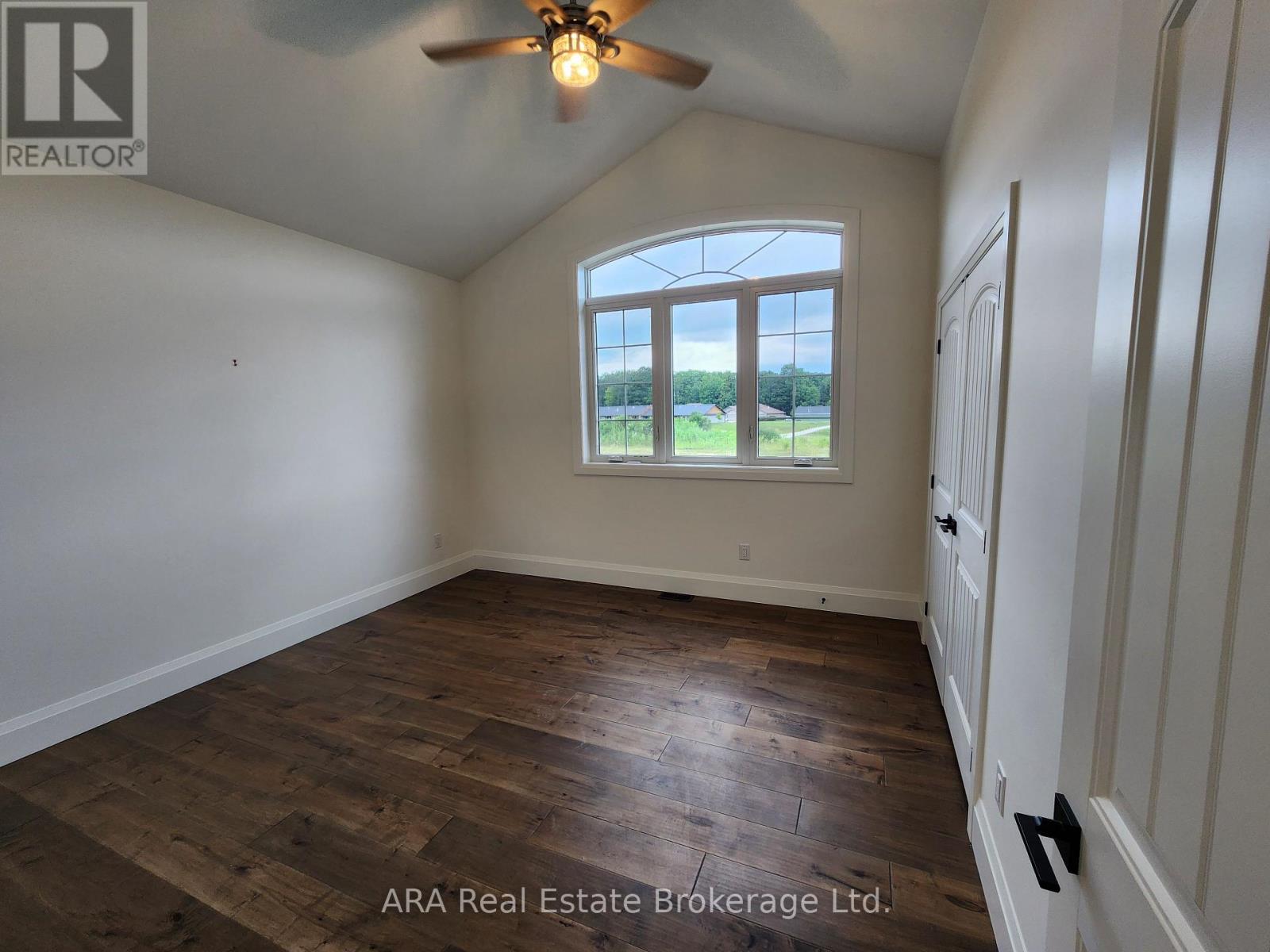 Photo 16 of 30 8 Hilton Lane, Meaford ON
