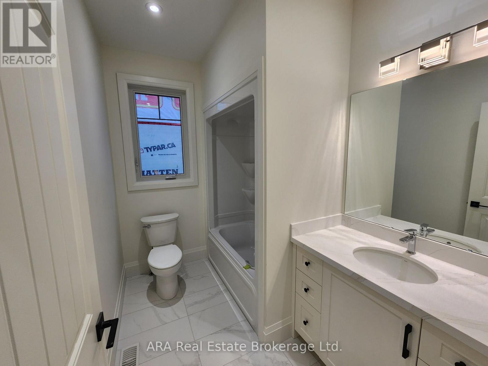 Photo 17 of 30 8 Hilton Lane, Meaford ON
