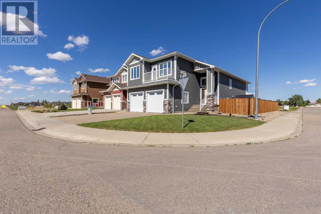Photo 2 of 5401 43 Street, Taber AB