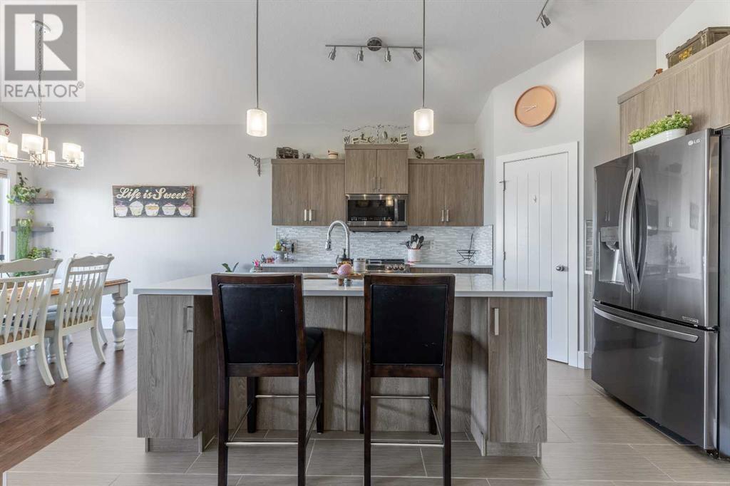 Photo 7 of 5401 43 Street, Taber AB
