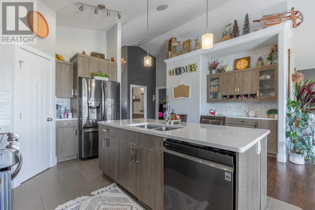 Photo 9 of 5401 43 Street, Taber AB
