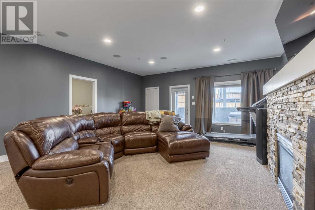 Photo 25 of 5401 43 Street, Taber AB