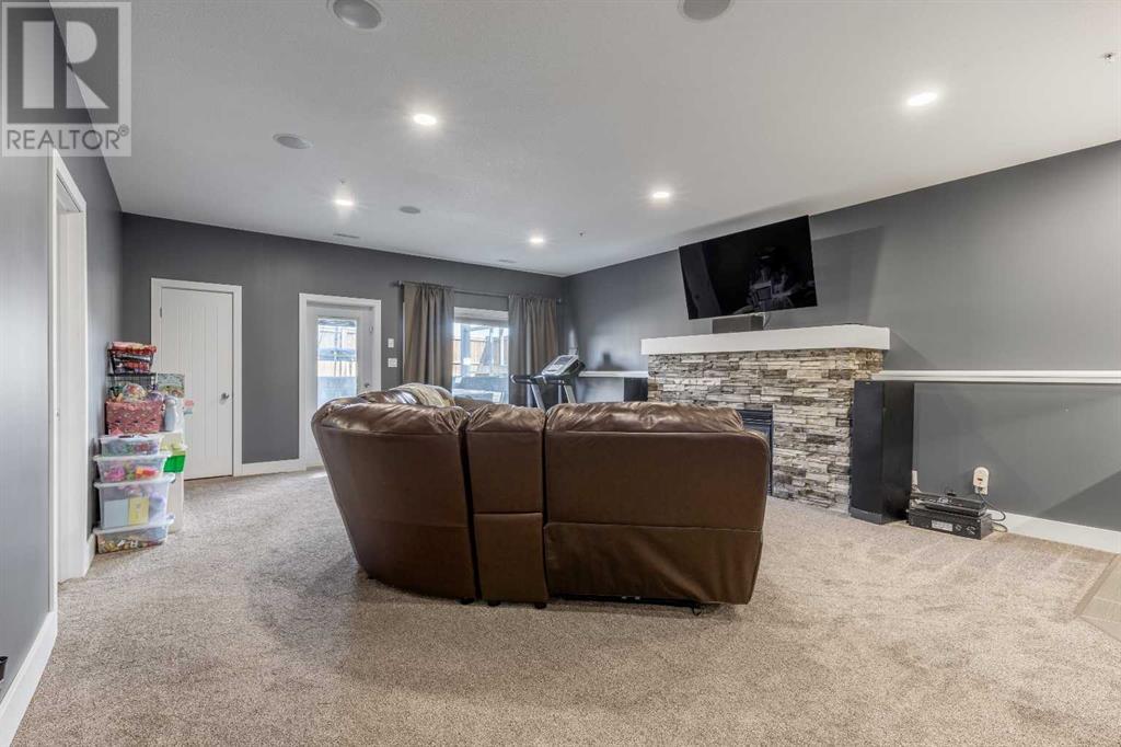 Photo 24 of 5401 43 Street, Taber AB