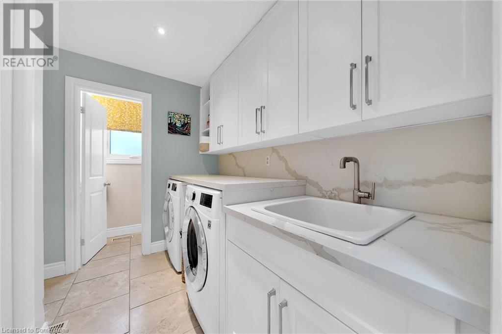 Photo 21 of 12 Vance Crescent, Waterdown ON