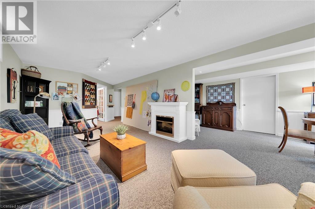 Photo 36 of 12 Vance Crescent, Waterdown ON