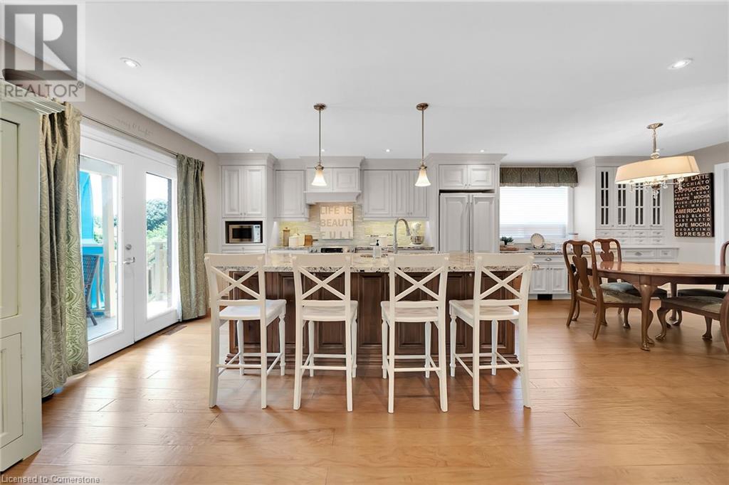 Photo 16 of 12 Vance Crescent, Waterdown ON