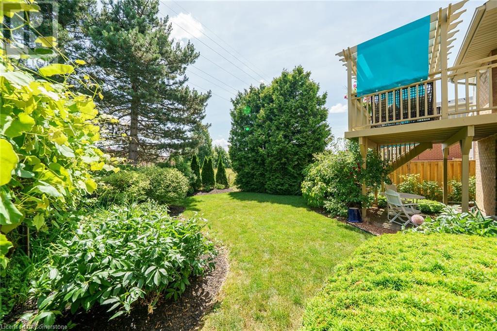 Photo 45 of 12 Vance Crescent, Waterdown ON
