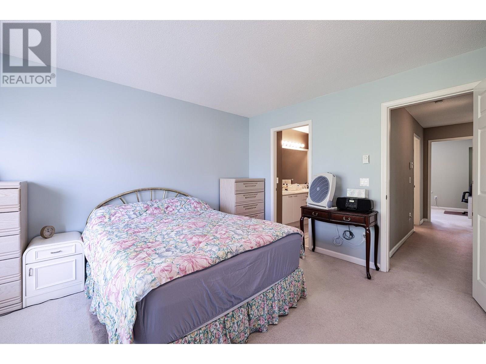 Photo 9 of 28 3711 Robson Court, Richmond BC