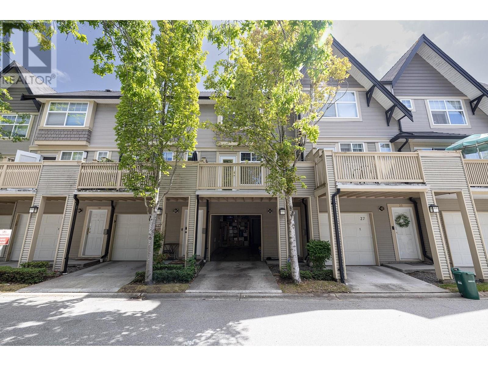 Photo 5 of 28 3711 Robson Court, Richmond BC