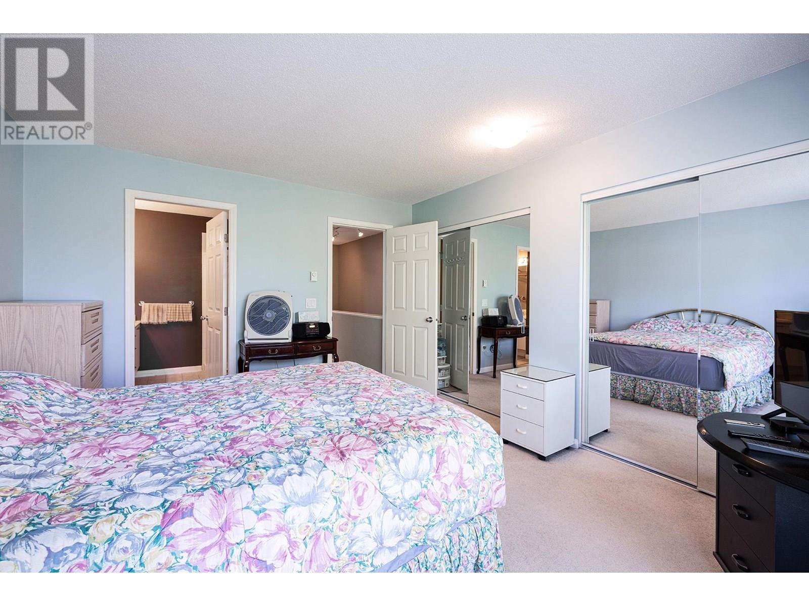 Photo 14 of 28 3711 Robson Court, Richmond BC