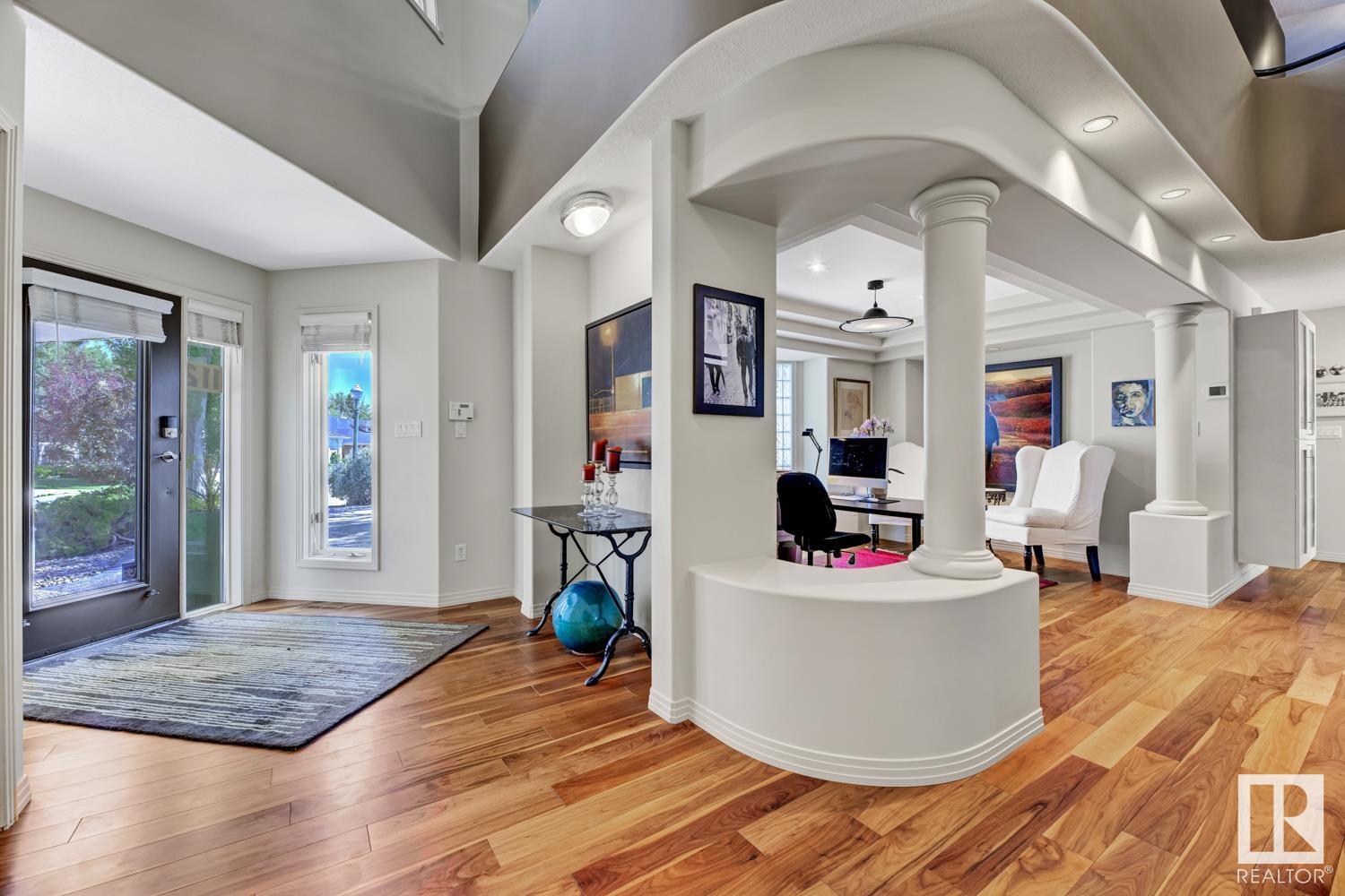 Photo 32 of 112 Weaver Dr Nw, Edmonton AB