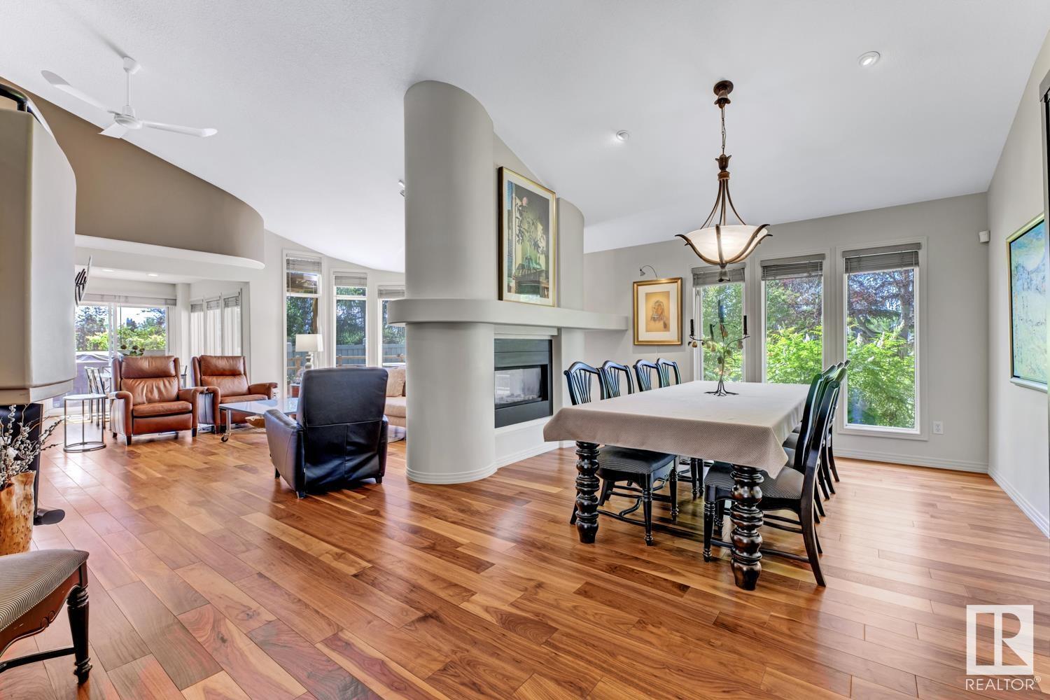 Photo 6 of 112 Weaver Dr Nw, Edmonton AB