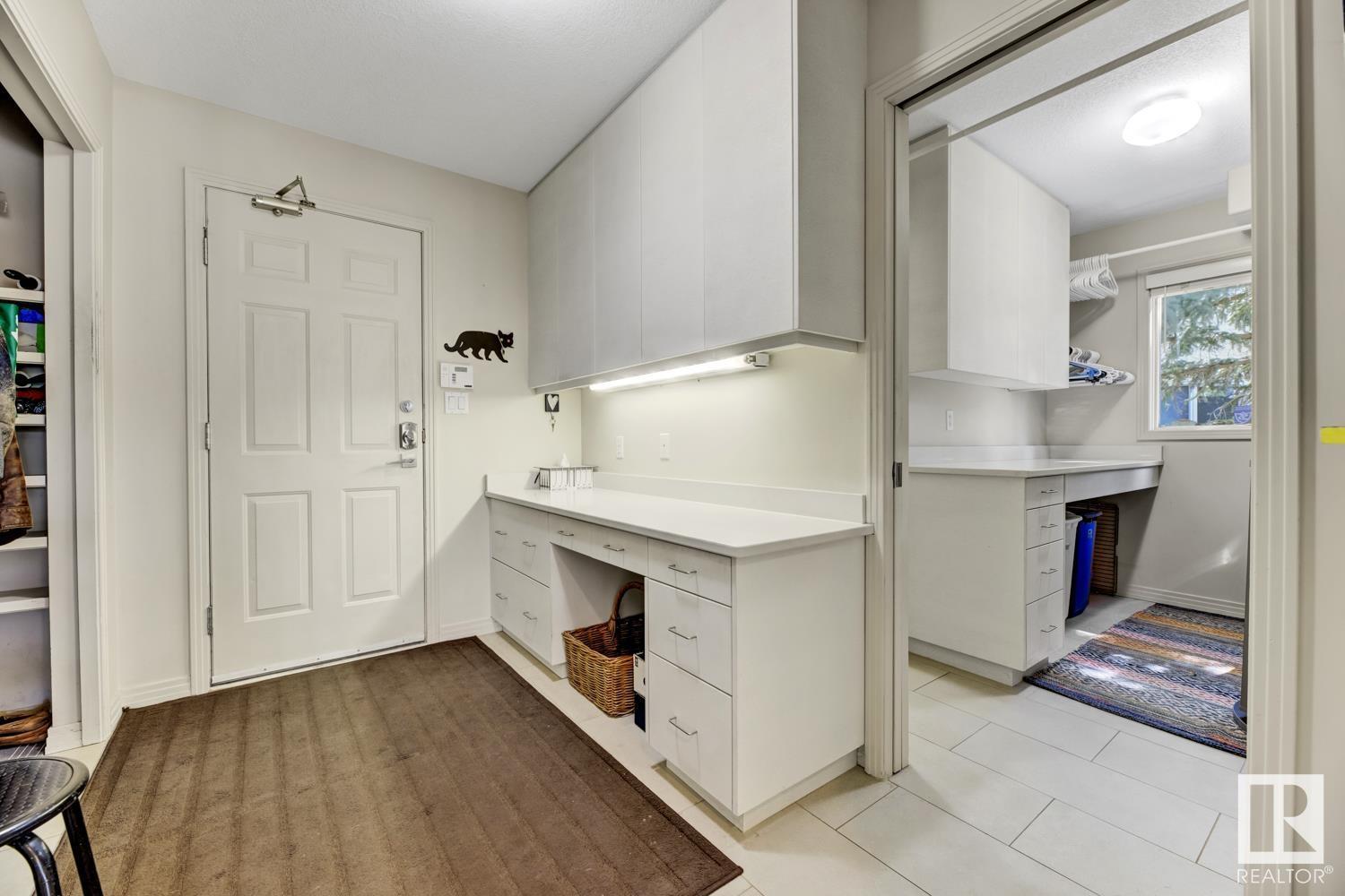Photo 41 of 112 Weaver Dr Nw, Edmonton AB