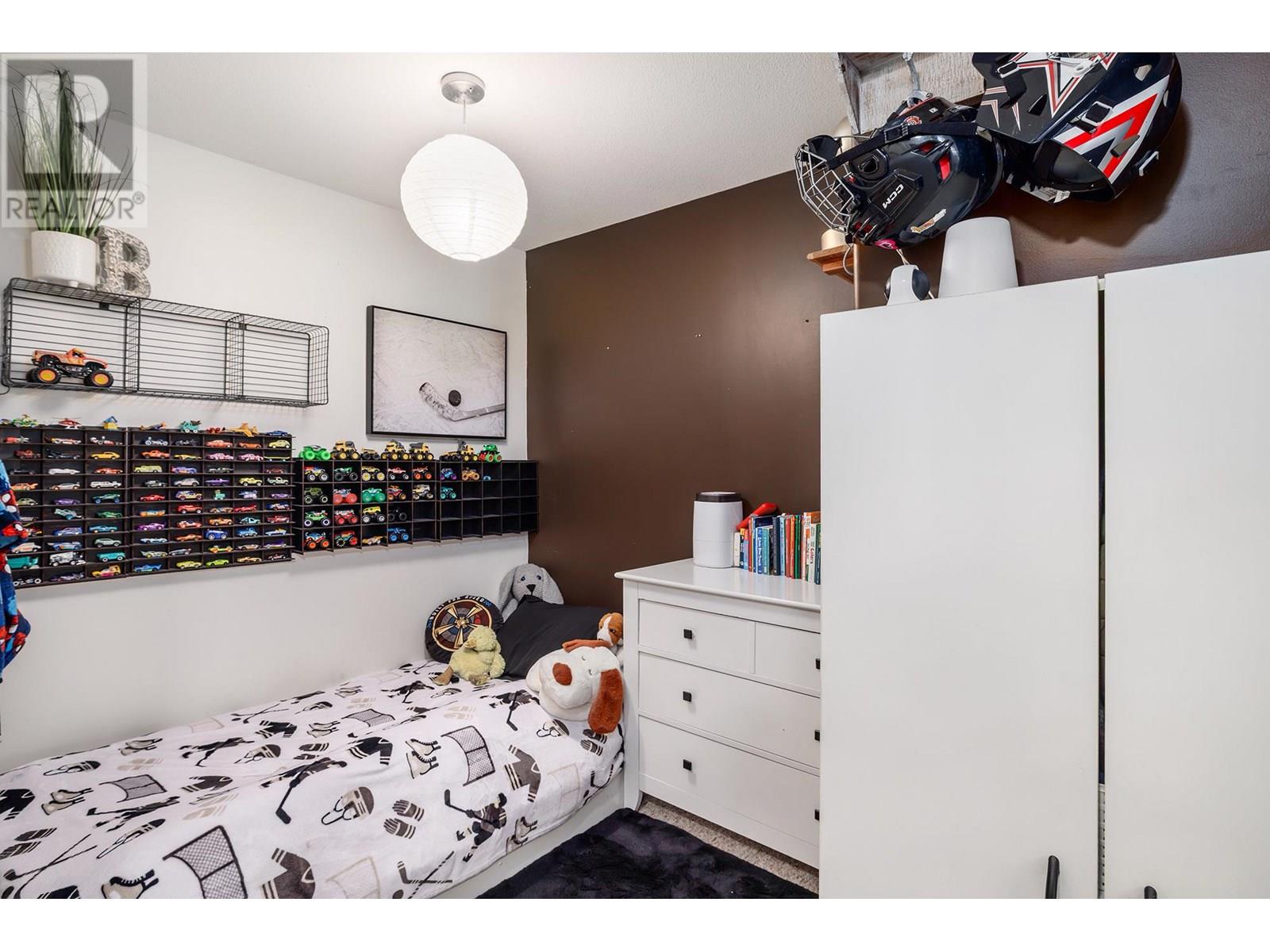 303 1965 Pandosy Street, Kelowna