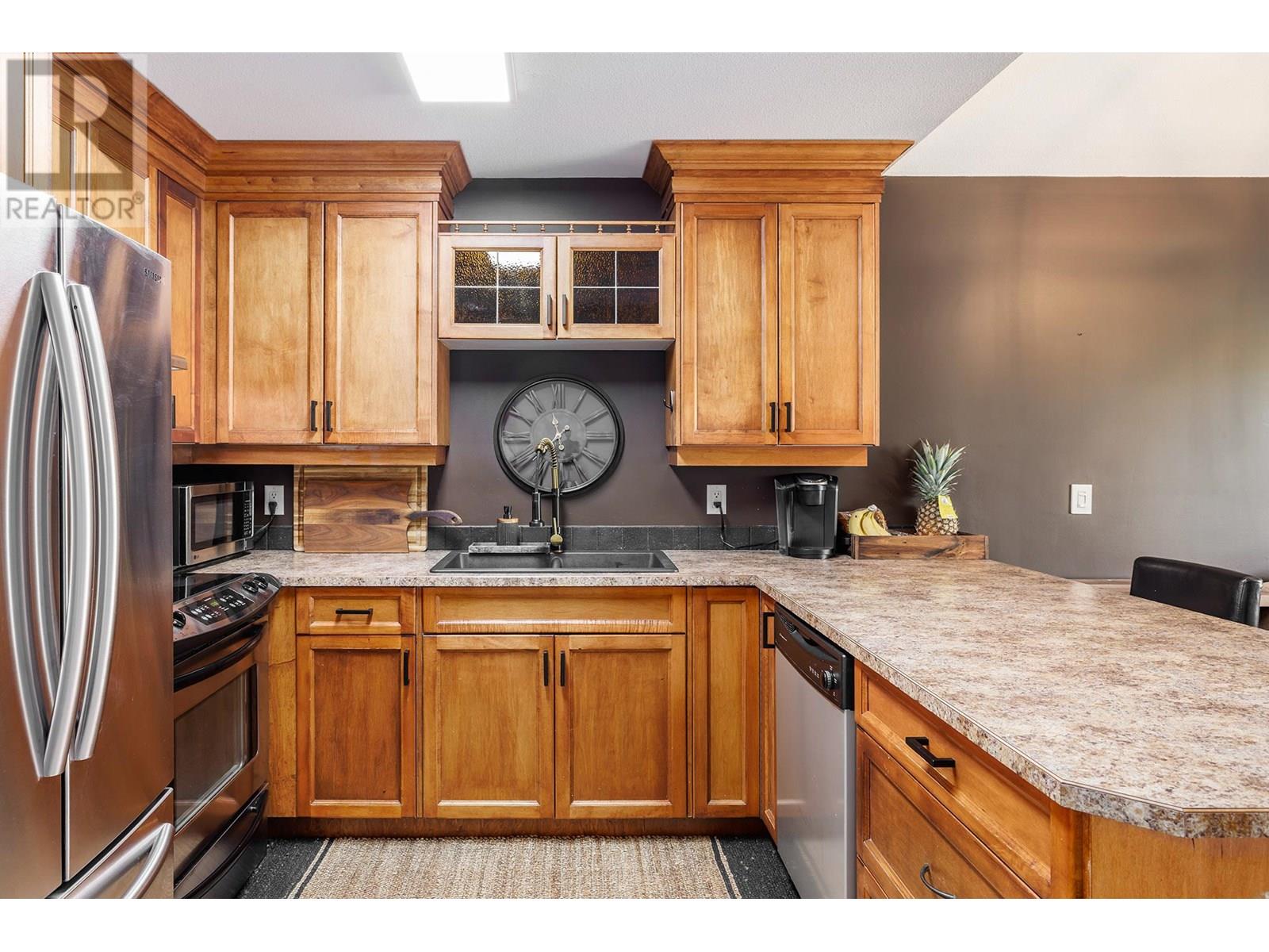 303 1965 Pandosy Street, Kelowna
