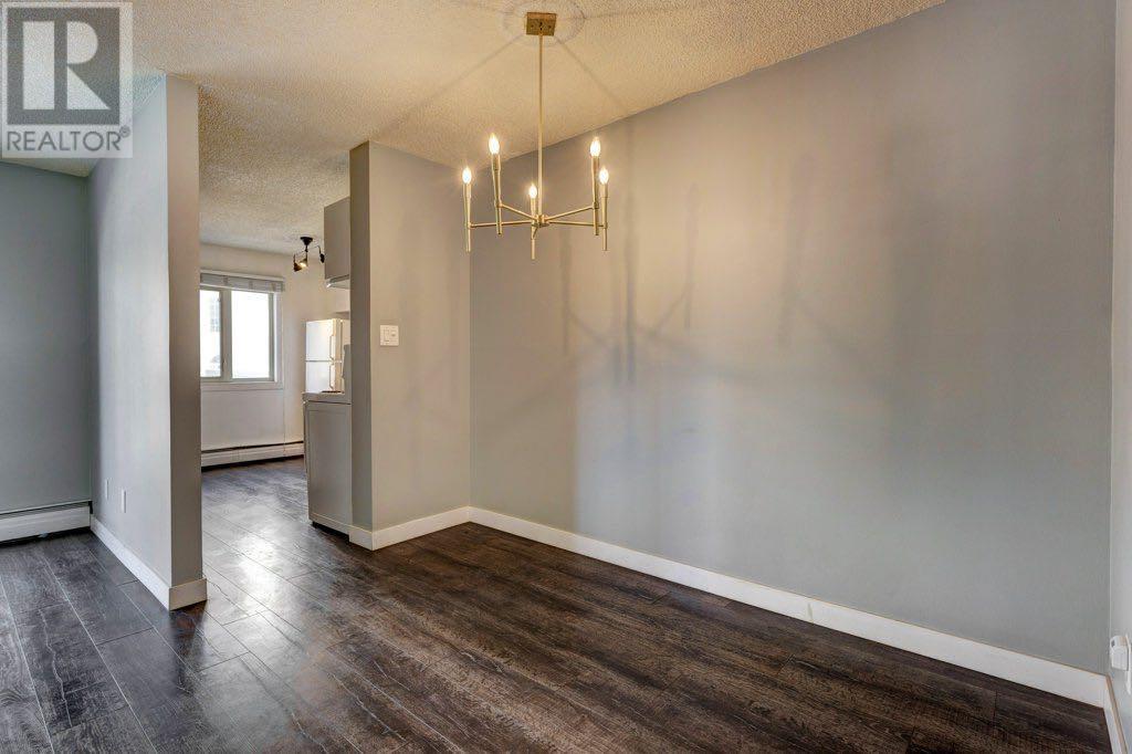 Single Family House for Sale in    Avenue SW Beltline Calgary 