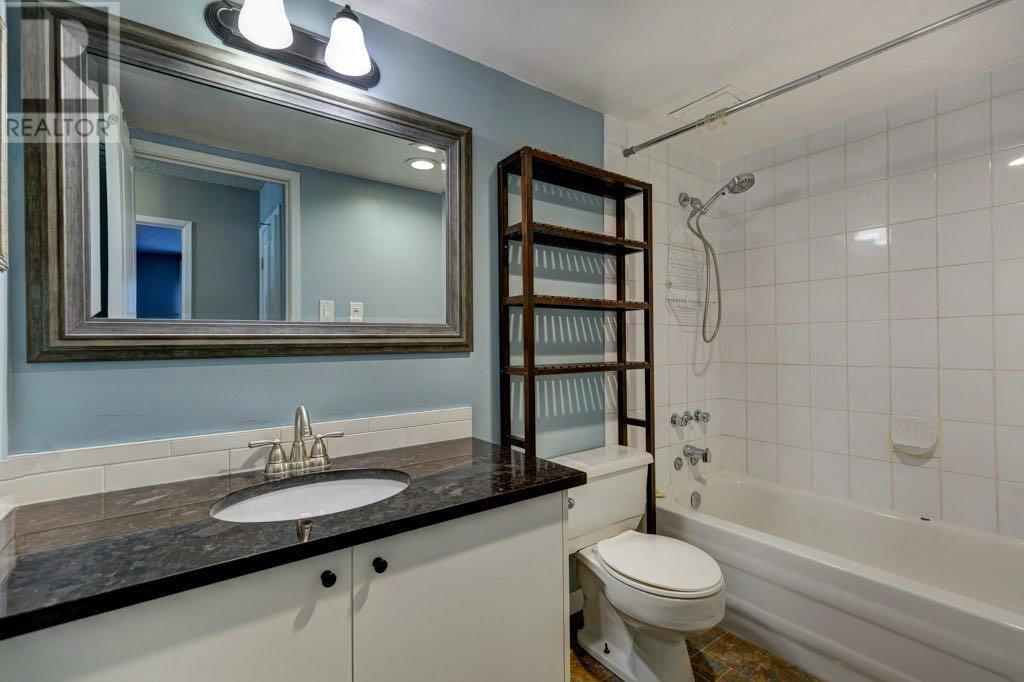 Single Family House for Sale in    Avenue SW Beltline Calgary 