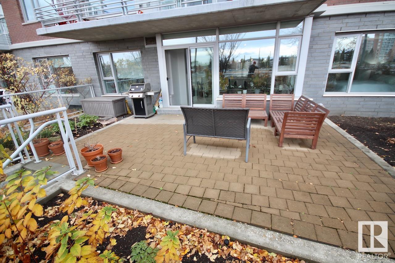 Photo 27 of 105 2612 109 St Nw, Edmonton AB