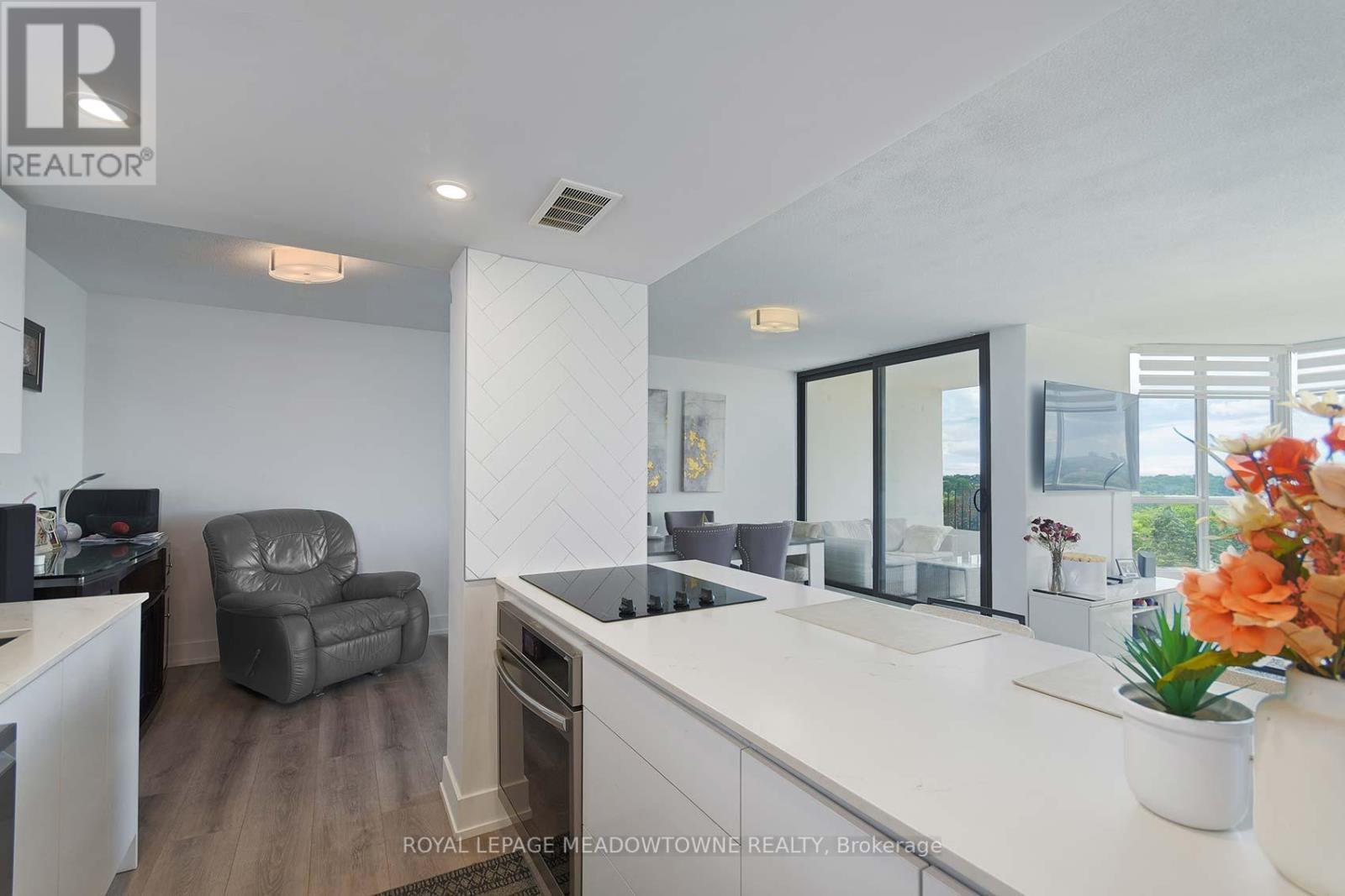 Photo 26 of 805 1333 Bloor Street, Mississauga ON