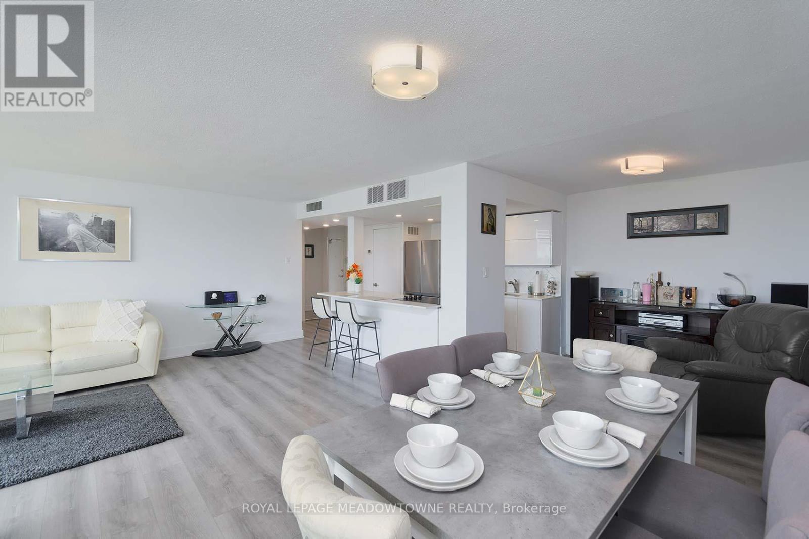 Photo 50 of 805 1333 Bloor Street, Mississauga ON
