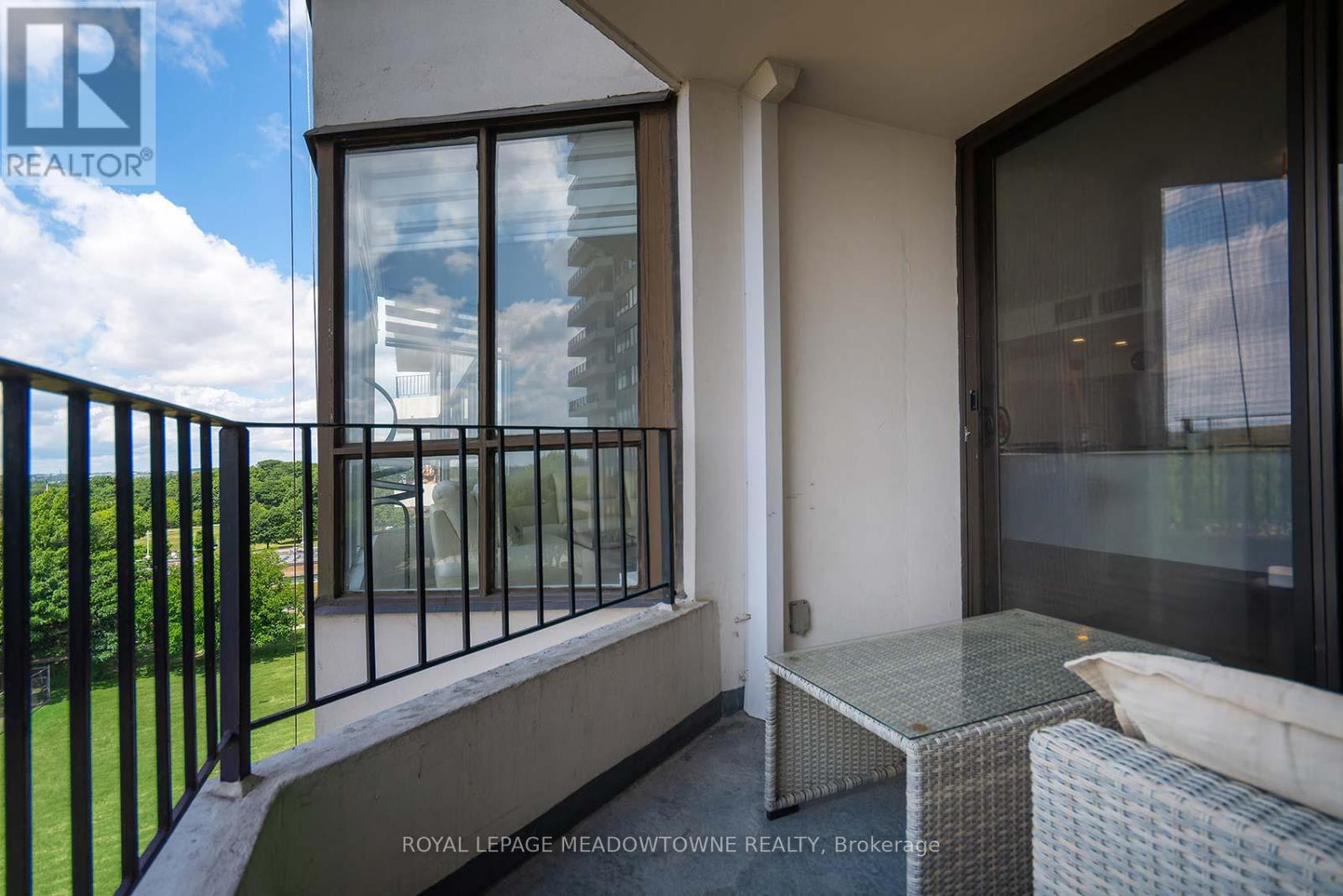 Photo 25 of 805 1333 Bloor Street, Mississauga ON