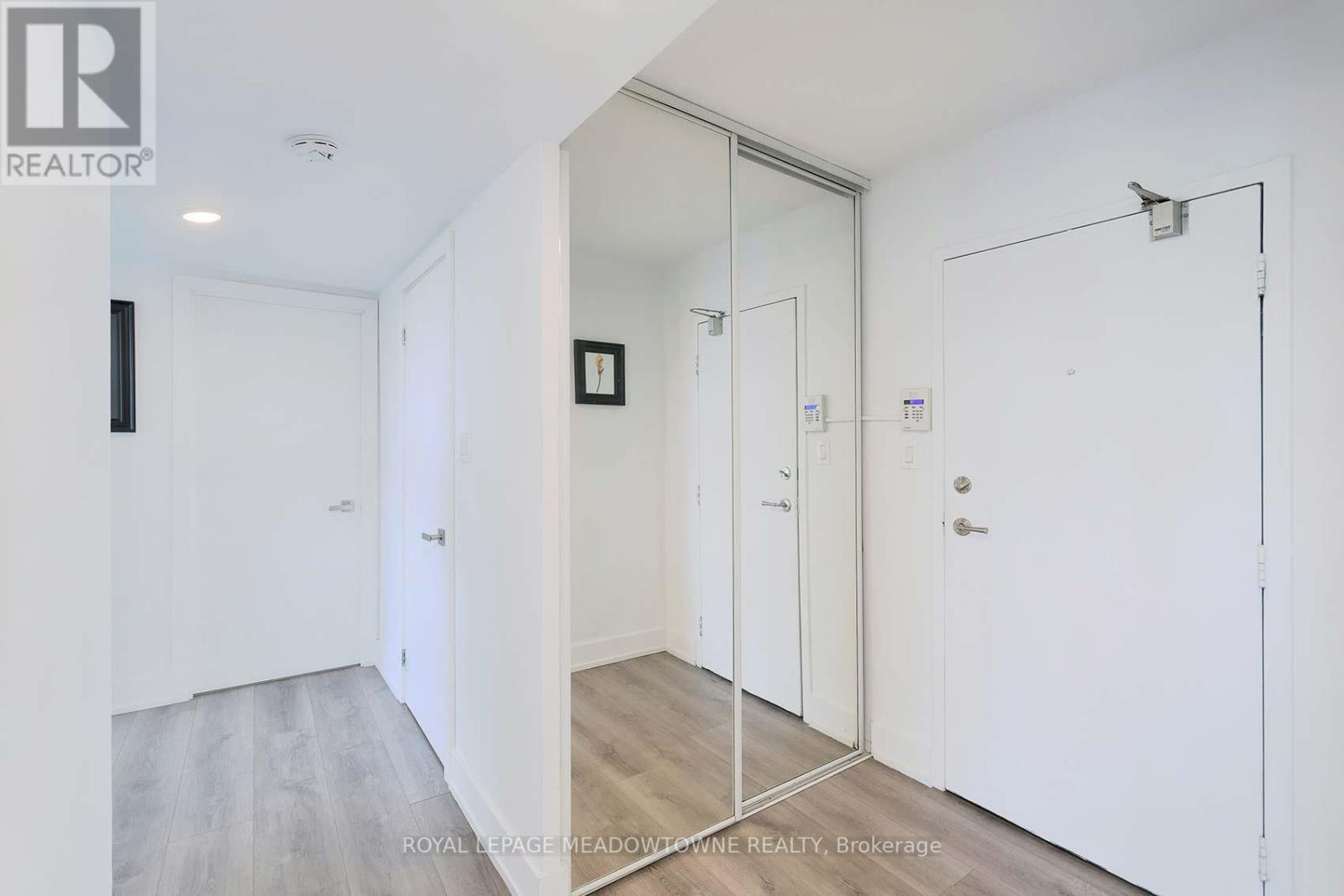 Photo 43 of 805 1333 Bloor Street, Mississauga ON