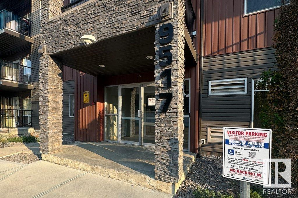 Photo 9 of 212 9517 160 Av Nw, Edmonton AB