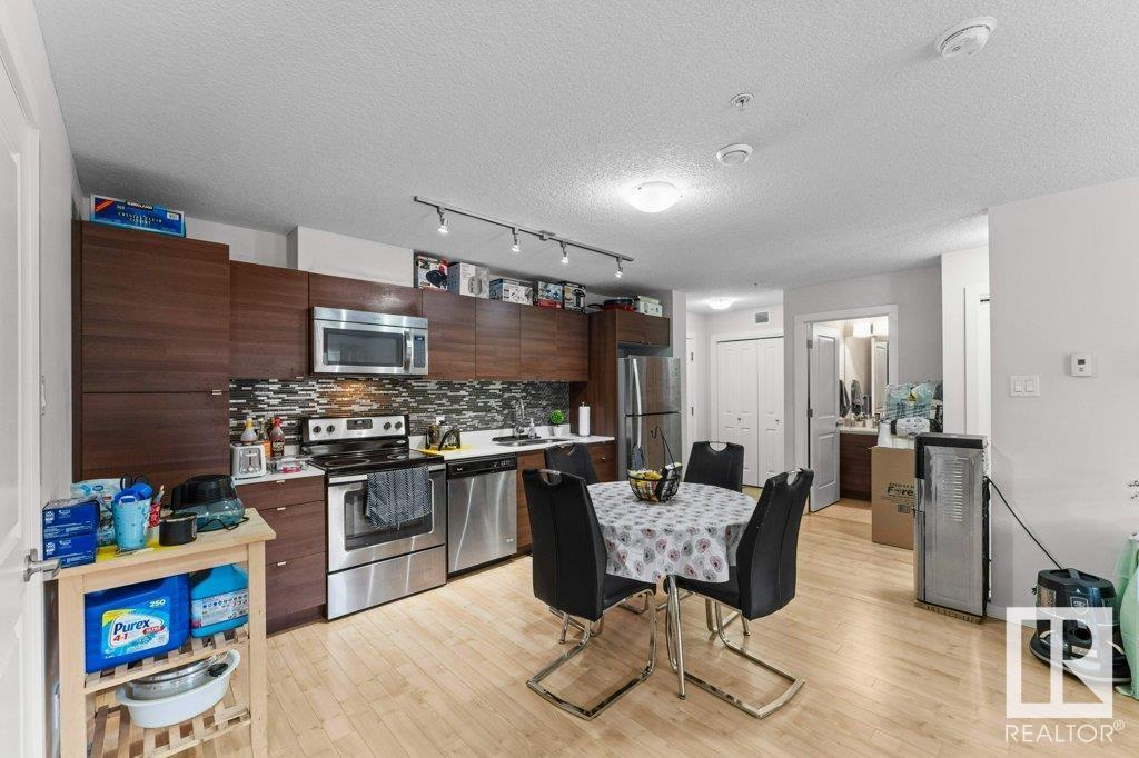 Photo 18 of 212 9517 160 Av Nw, Edmonton AB