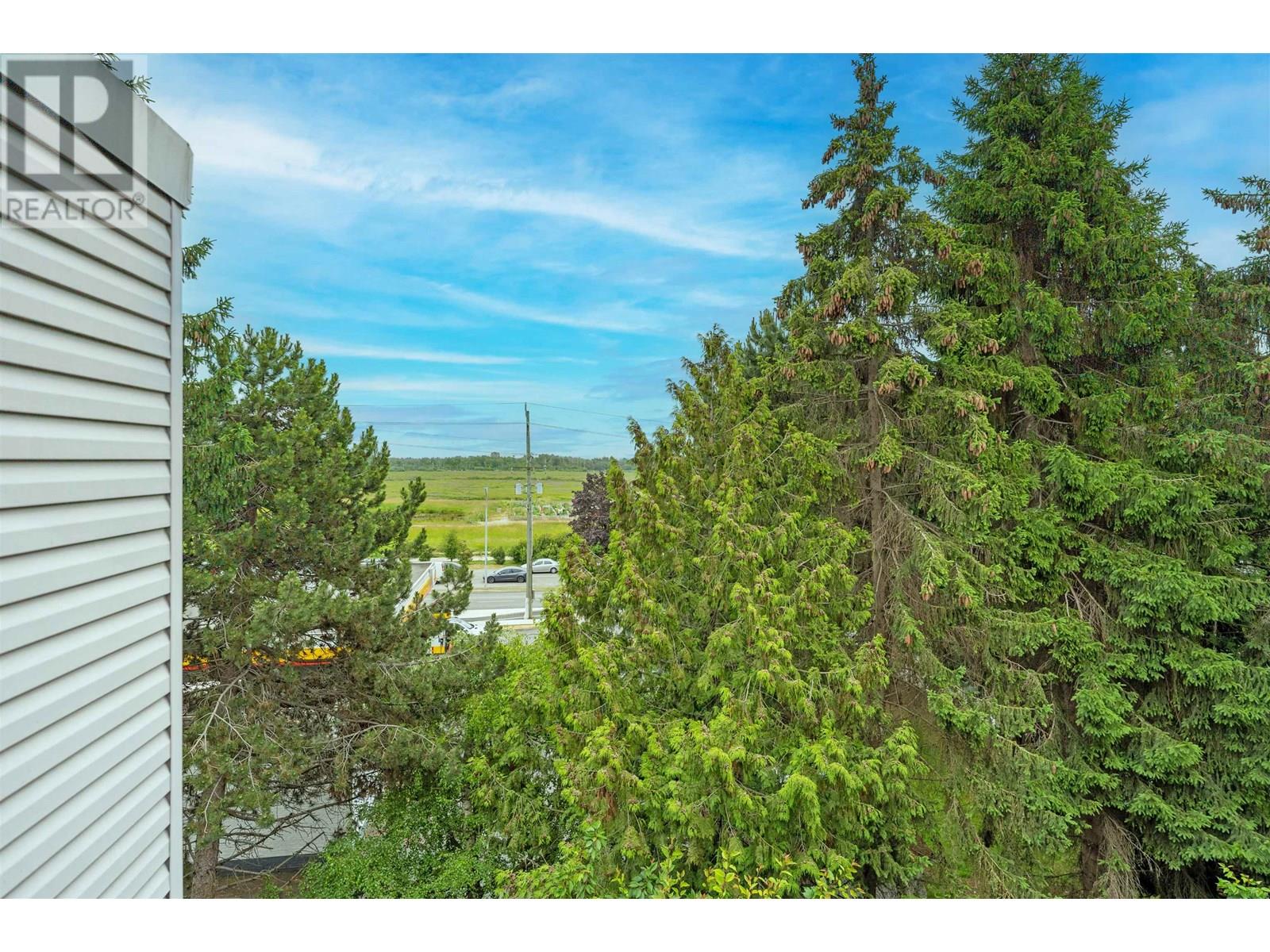 Photo 13 of 305 5488 Arcadia Road, Richmond BC