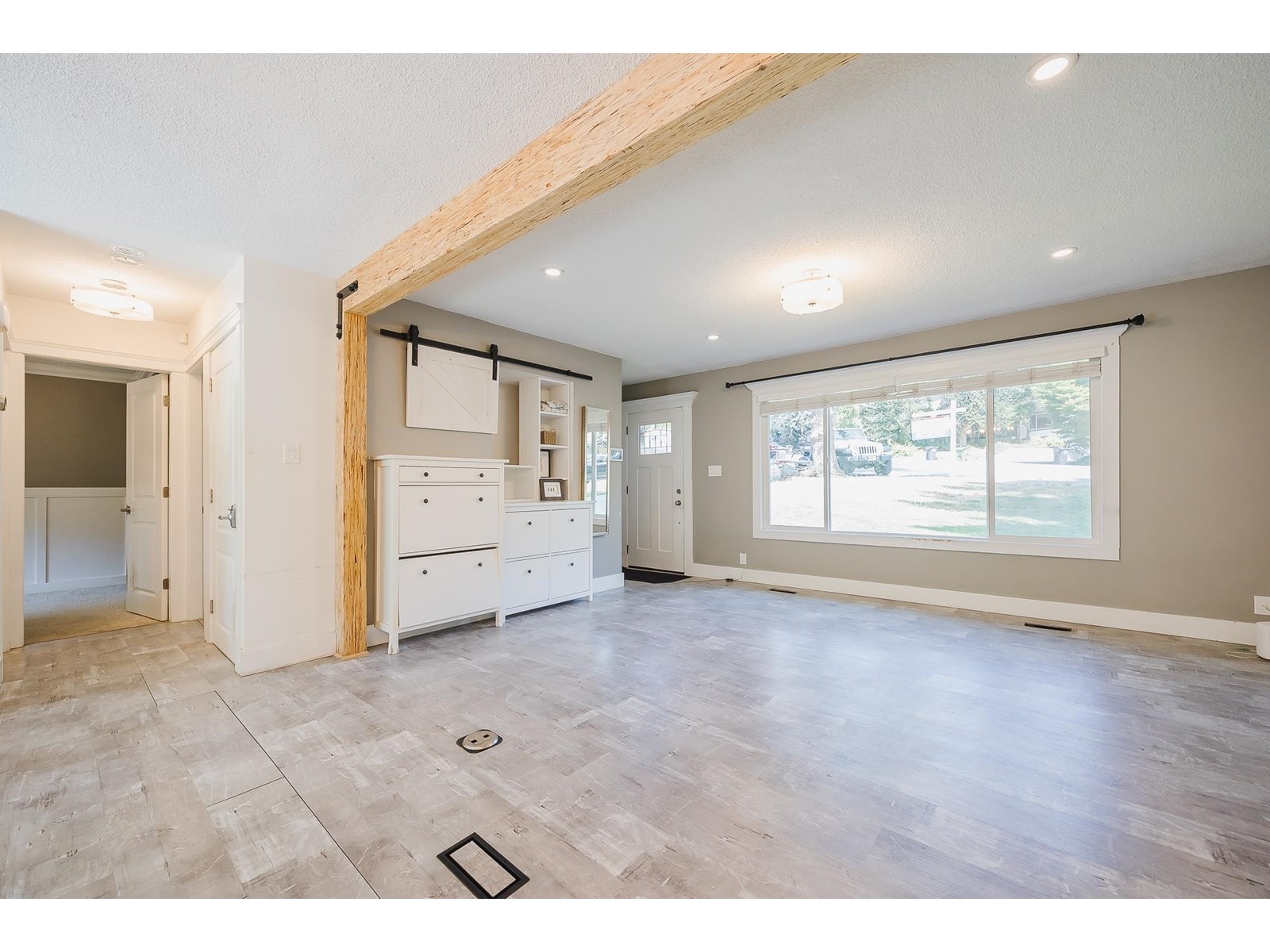 Photo 6 of 2275 Midas Street, Abbotsford BC