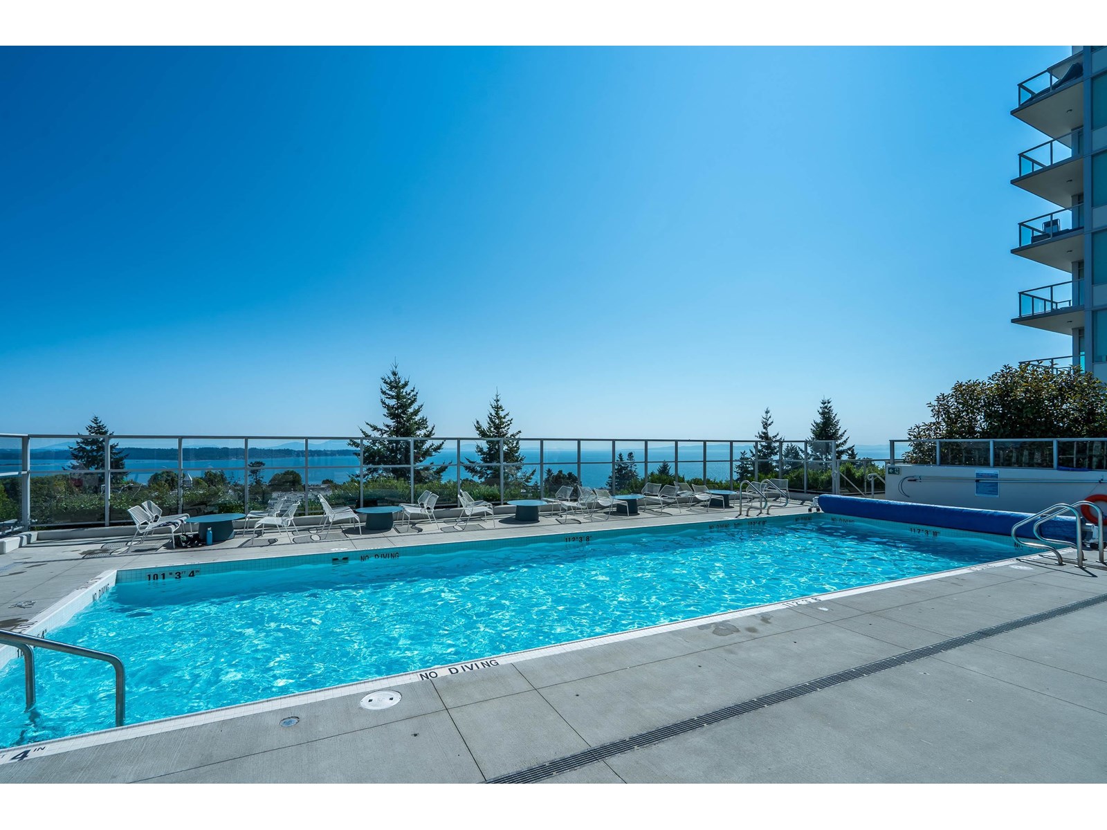 Photo 24 of 1105 15152 Russell Avenue, White Rock BC
