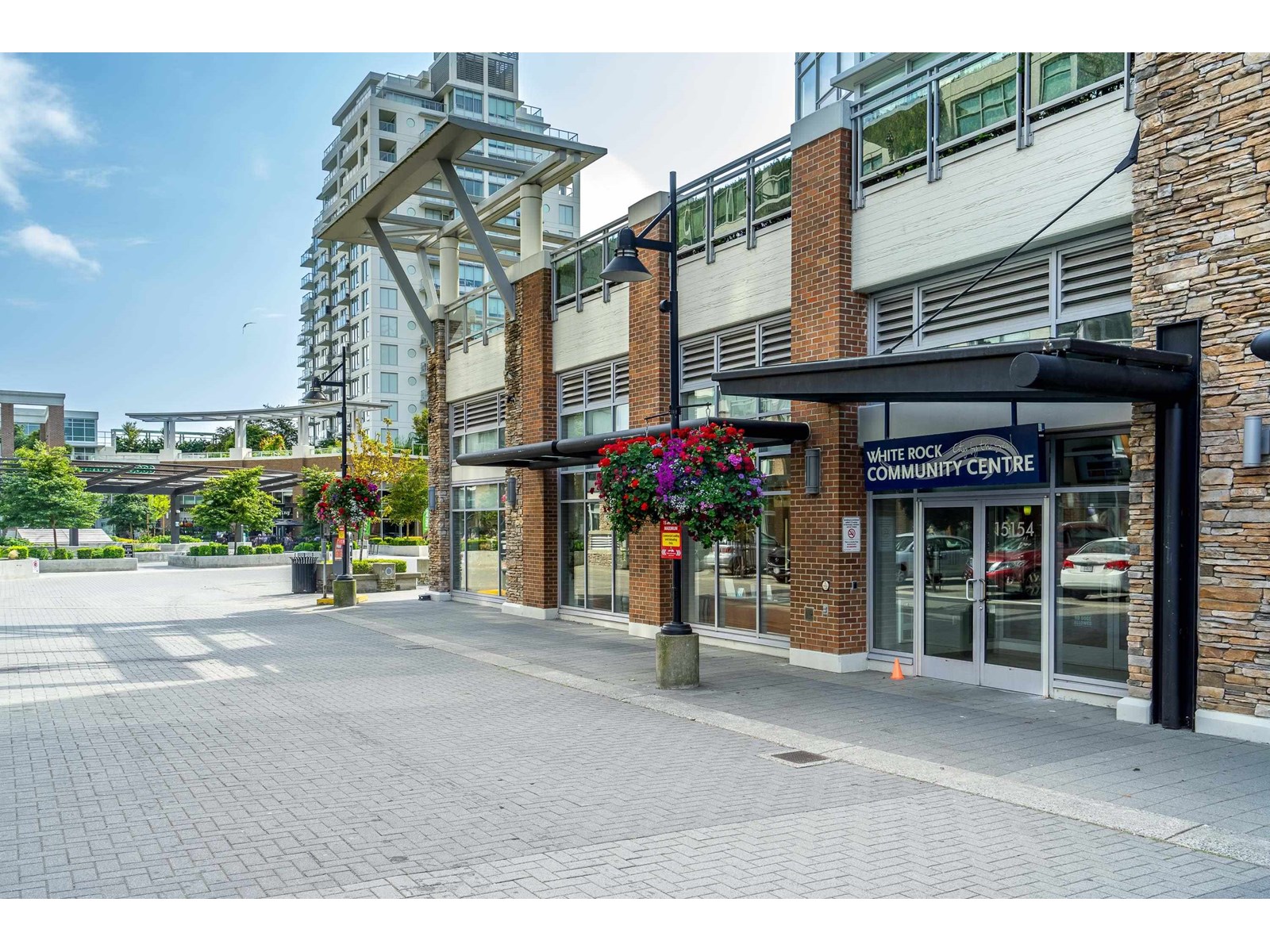 Photo 28 of 1105 15152 Russell Avenue, White Rock BC