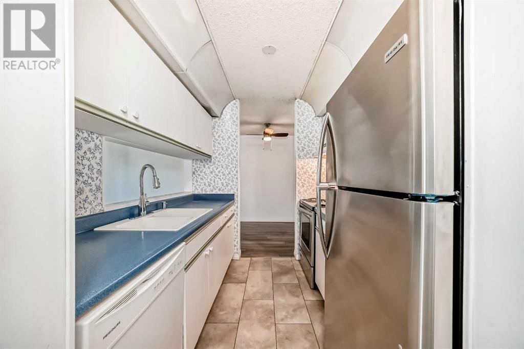 Single Family House for Sale in   Dover Point SE Dover Calgary 