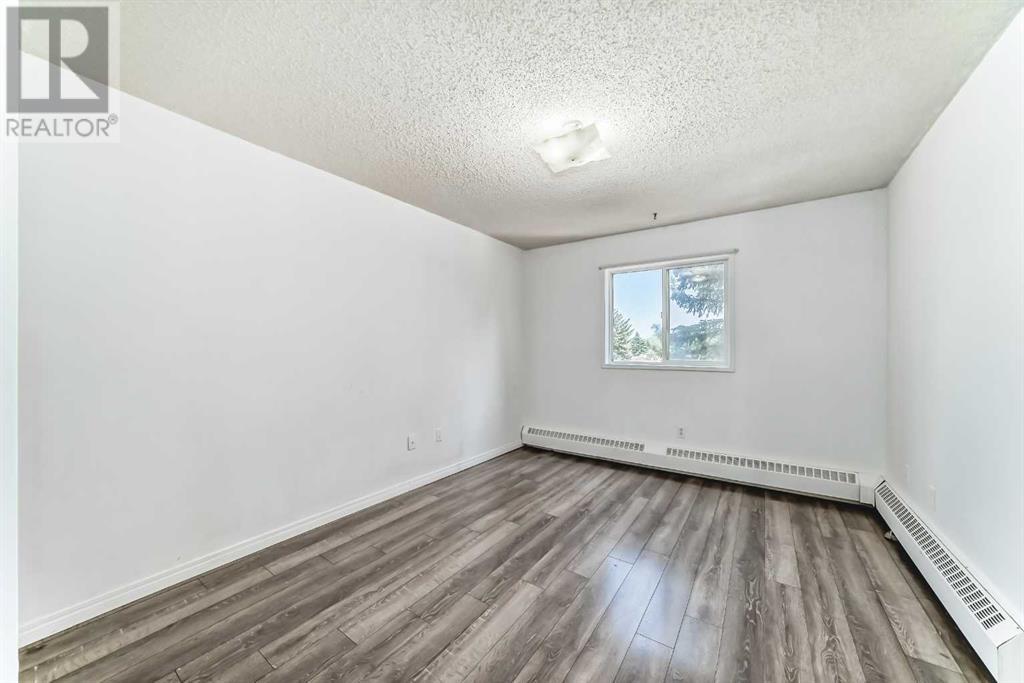 Single Family House for Sale in   Dover Point SE Dover Calgary 