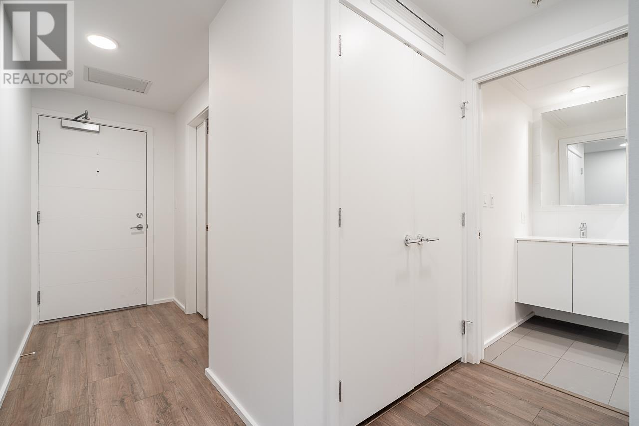 Photo 6 of 3901 3833 Evergreen Place, Burnaby BC