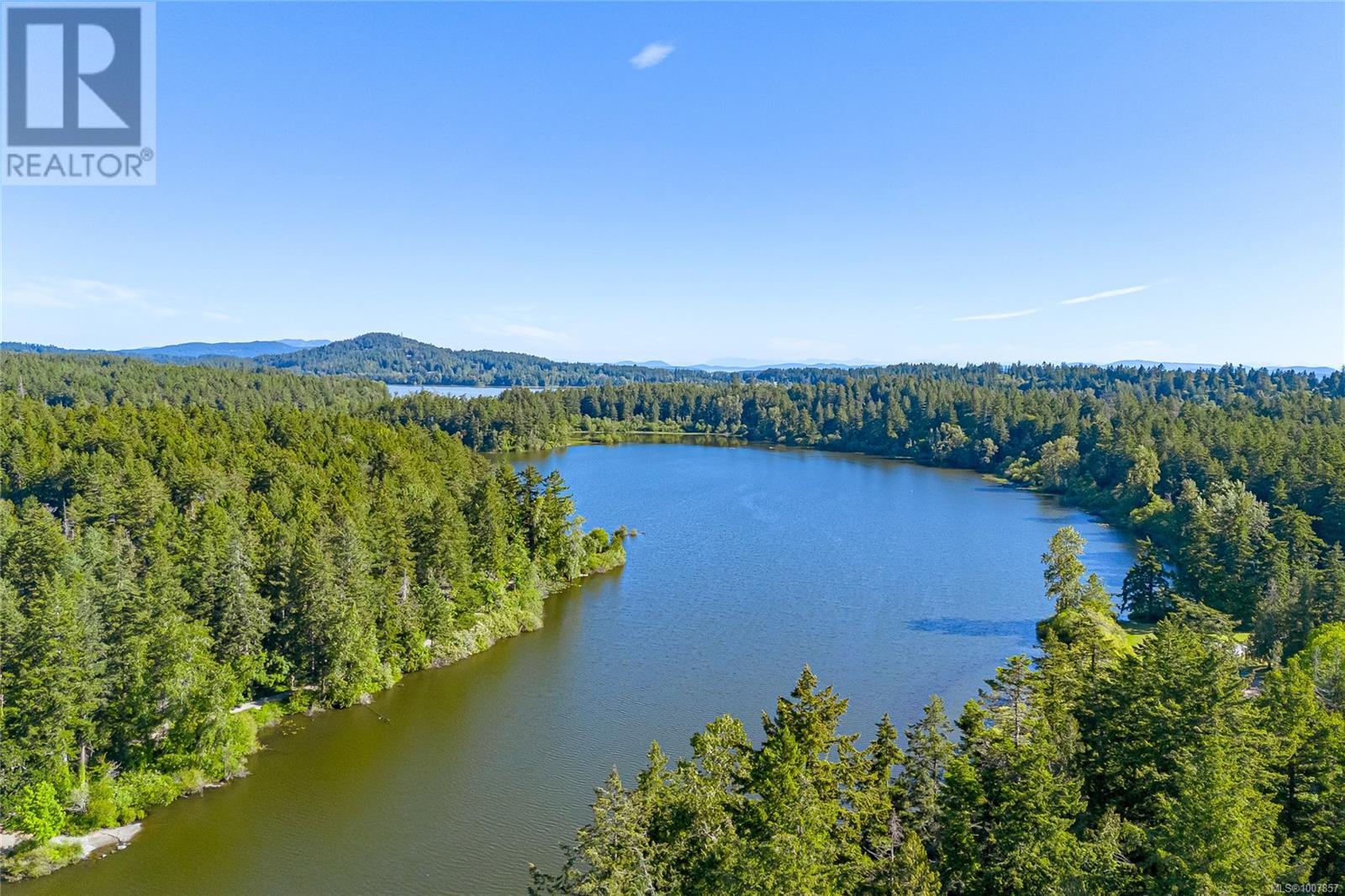 Single Family House for Sale in   Marsett Pl Park Royal Place Saanich 