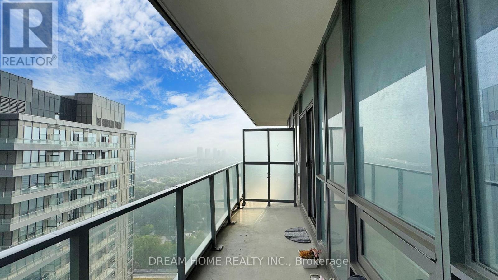 Photo 24 of 2303 56 Forest Manor Road, Toronto ON