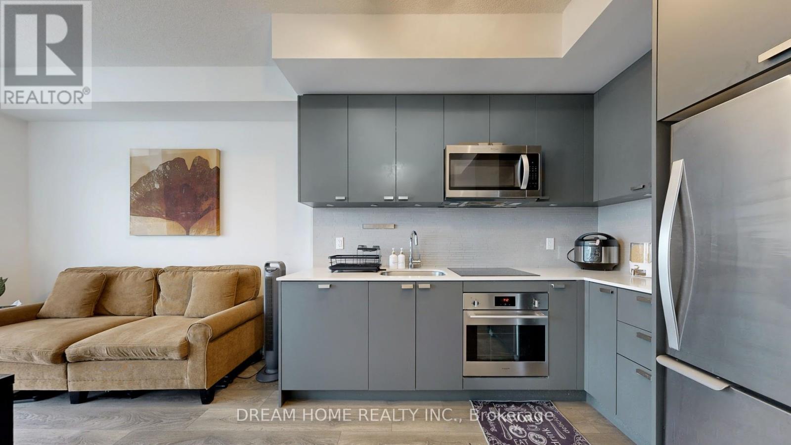 Photo 7 of 2303 56 Forest Manor Road, Toronto ON