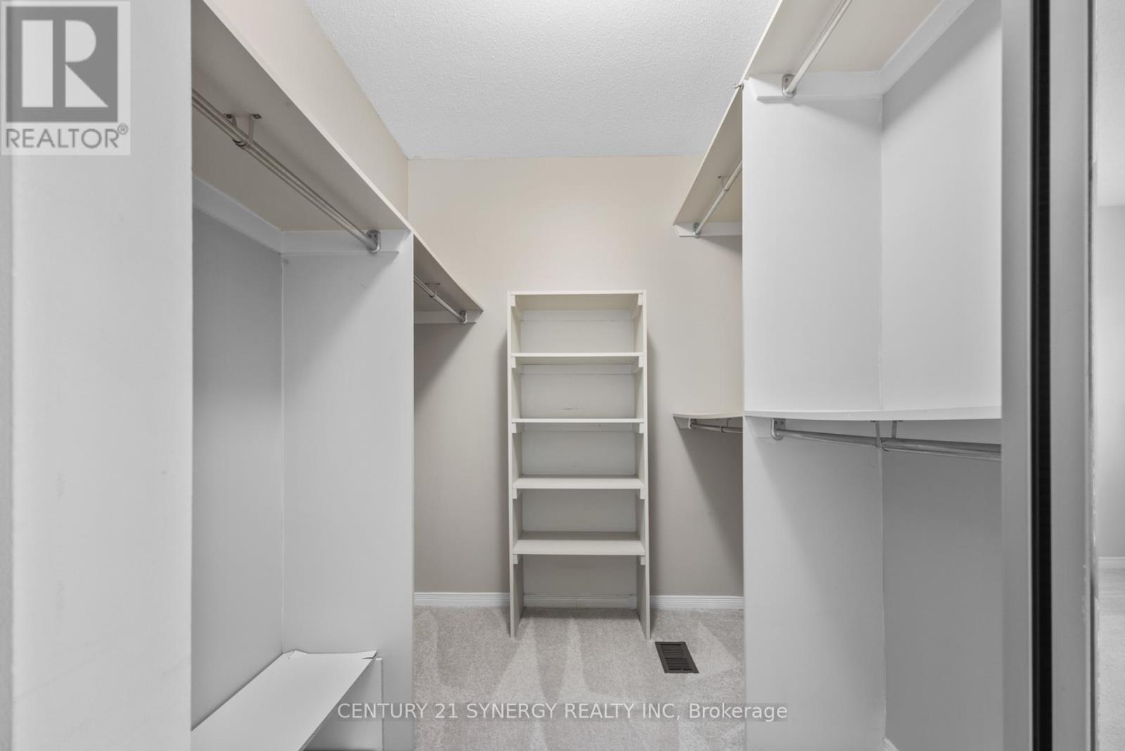 Photo 22 of 62 Stonebriar Drive, Ottawa ON