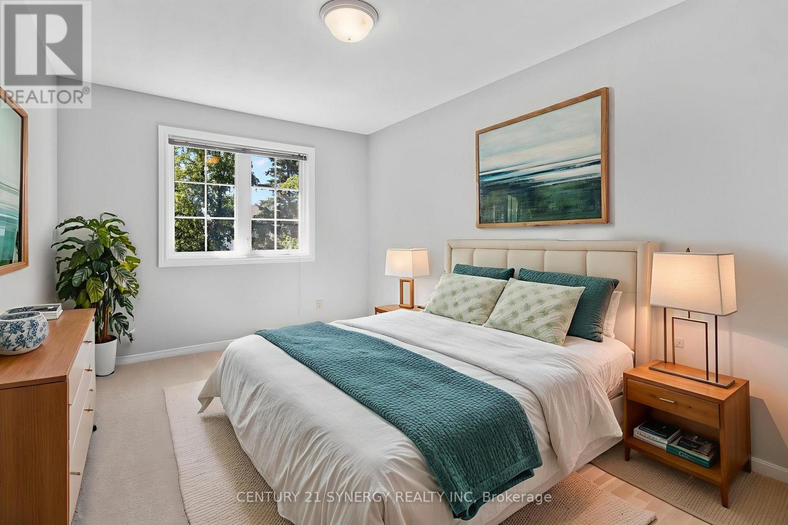 Photo 1 of 62 Stonebriar Drive, Ottawa ON