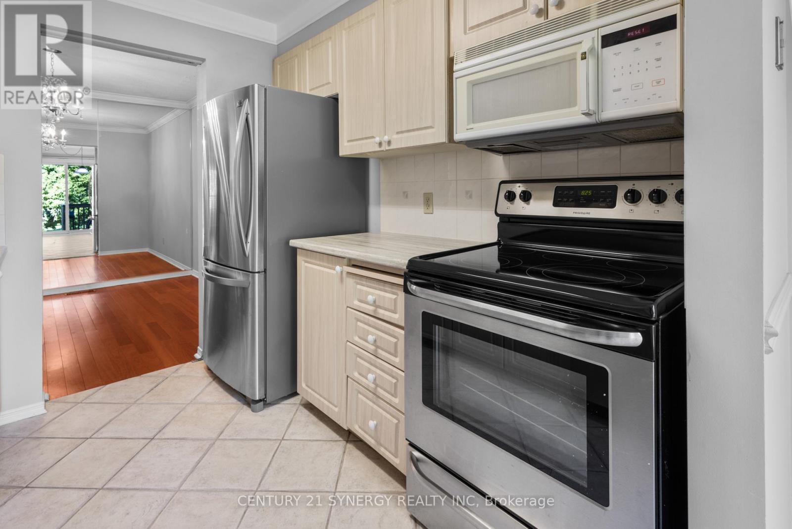Photo 16 of 62 Stonebriar Drive, Ottawa ON