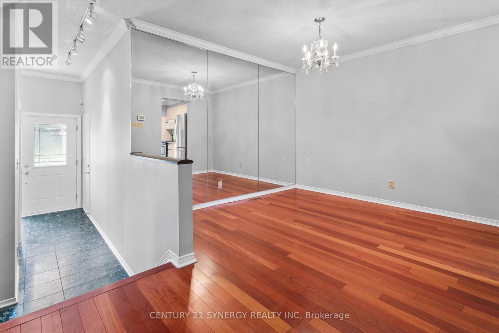 Photo 27 of 62 Stonebriar Drive, Ottawa ON