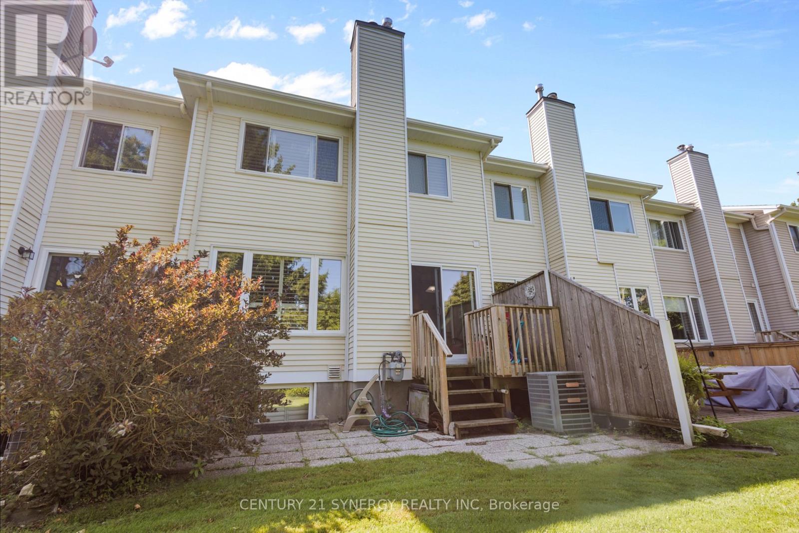 Photo 38 of 62 Stonebriar Drive, Ottawa ON