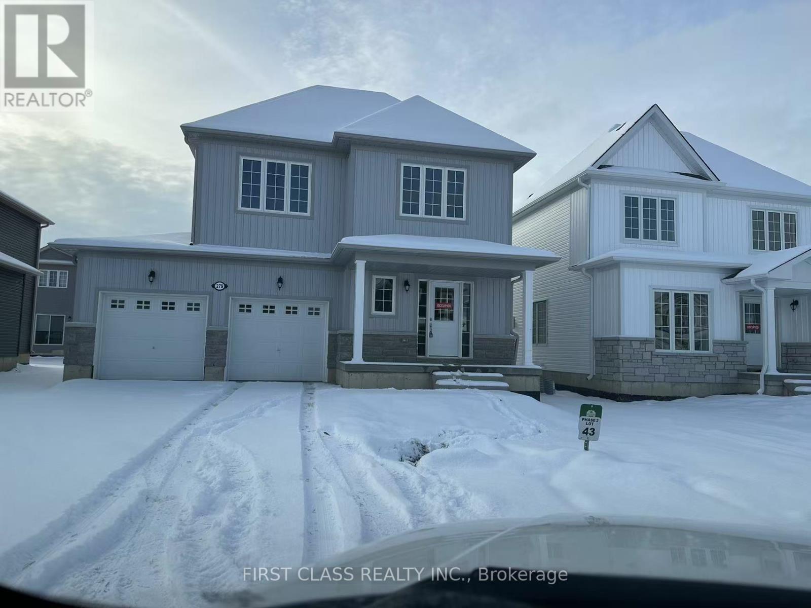 Photo 25 of 279 Springfield Crescent, Clearview ON