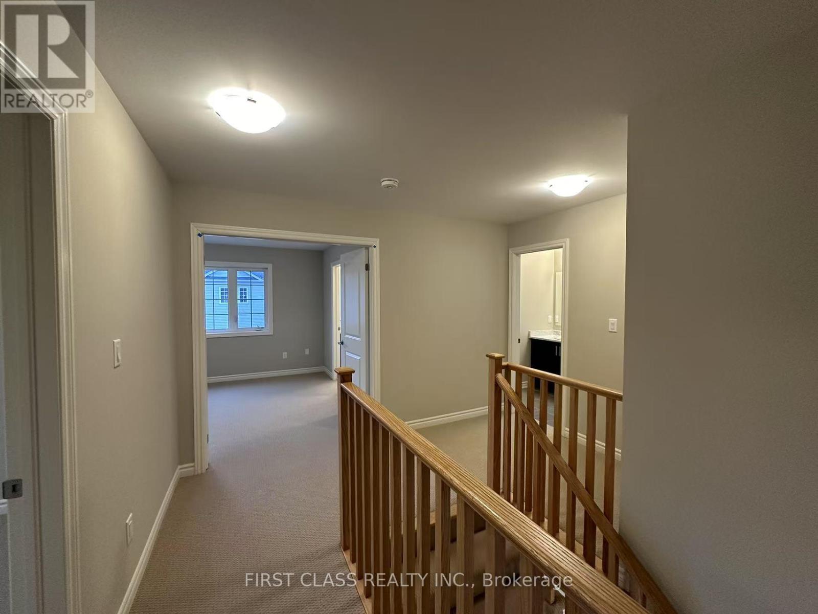 Photo 18 of 279 Springfield Crescent, Clearview ON